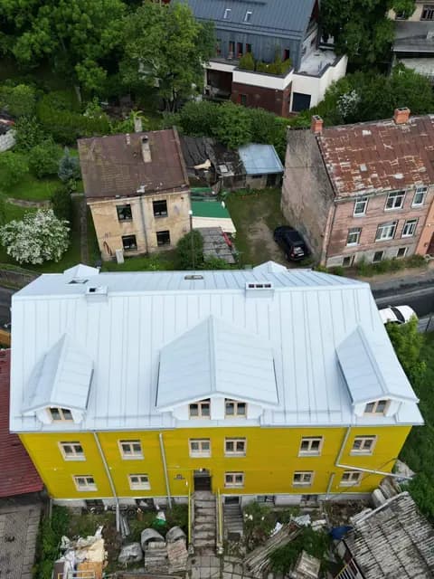 Roofs and roof coverings 5